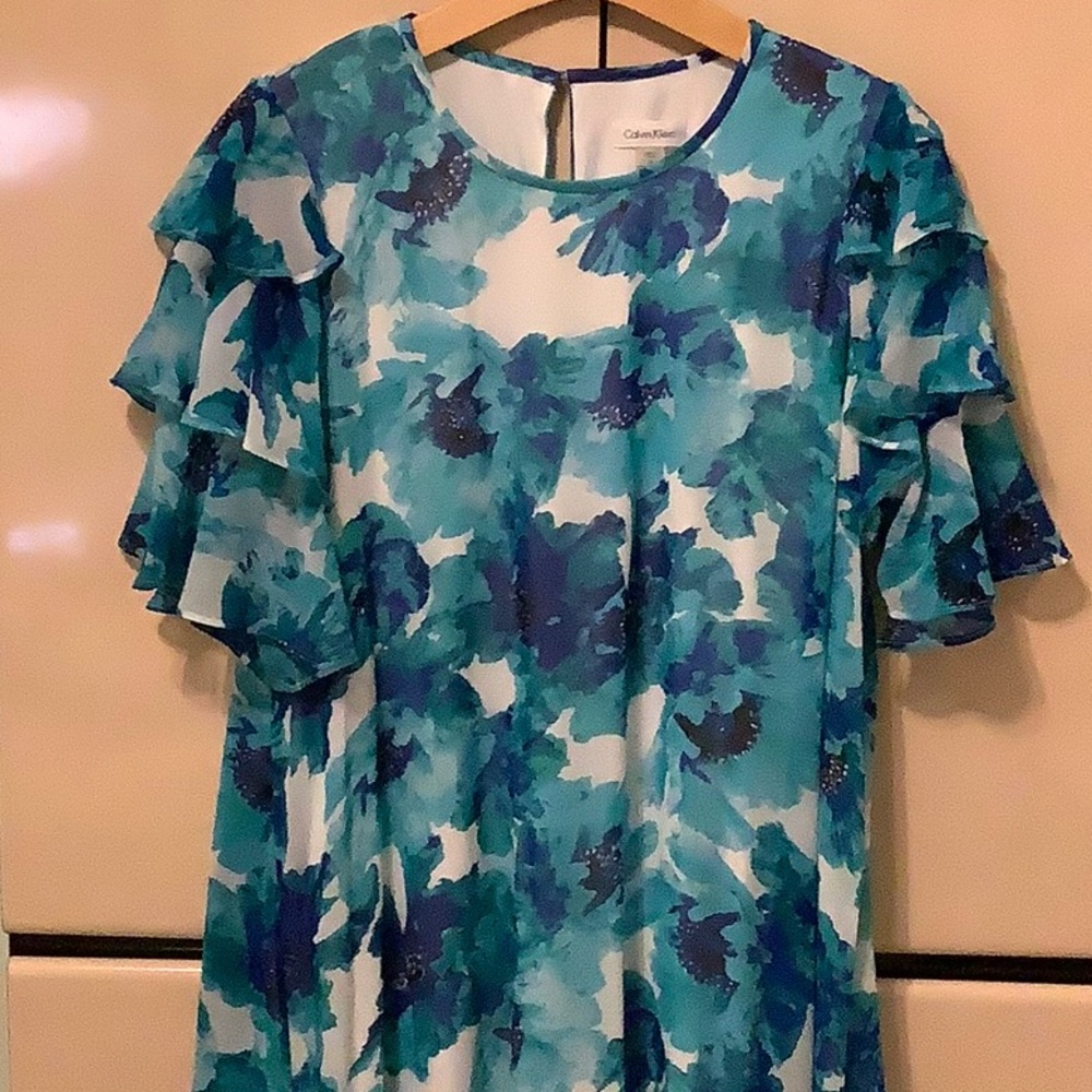 Beautiful dress never worn